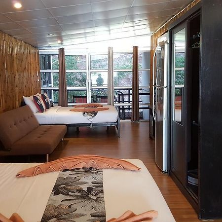 בופוט Zone6 Coworking Beach Apartment Old 2W Beach Hostel, Koh Samui מראה חיצוני תמונה